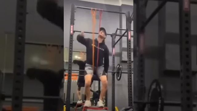 комплекс упражнения с резинкой))) смотреть онлайн