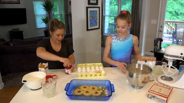 Kitchen Gymnastics with Shawn Johnson & Whitney Bjerken | Upside Down Cake