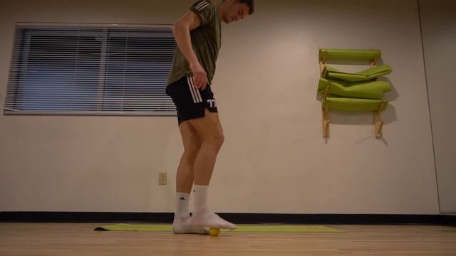 Game Day Routine | A Day In The Life of a Pro Indoor Footballer смотреть онлайн