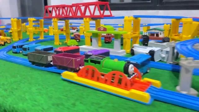 Thomas & Friend Crash - Thomas & Friends | Panic Train смотреть онлайн