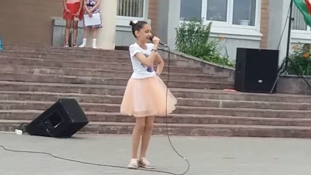 Гулян Мелинэ"Чико-нико" смотреть онлайн