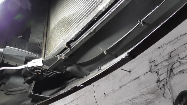 Замена радиатора Форд Фьюжн смотреть онлайн