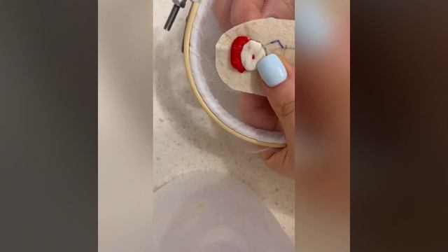 Куколка . Аппликация для одежды . смотреть онлайн