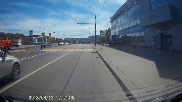 Подрезали смотреть онлайн