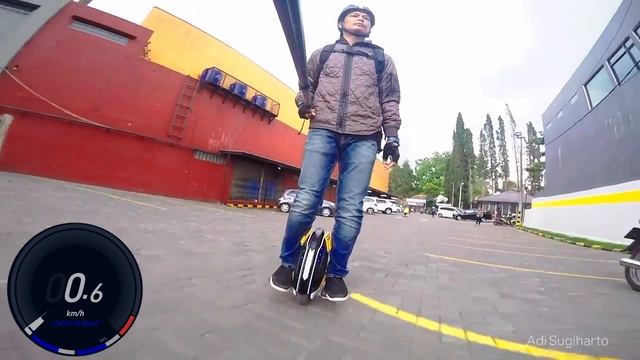 Ninebot One S2 - Lembang City Tour смотреть онлайн
