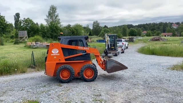 Köp Kompaktlastare Daewoo DSL 602 på Klaravik смотреть онлайн