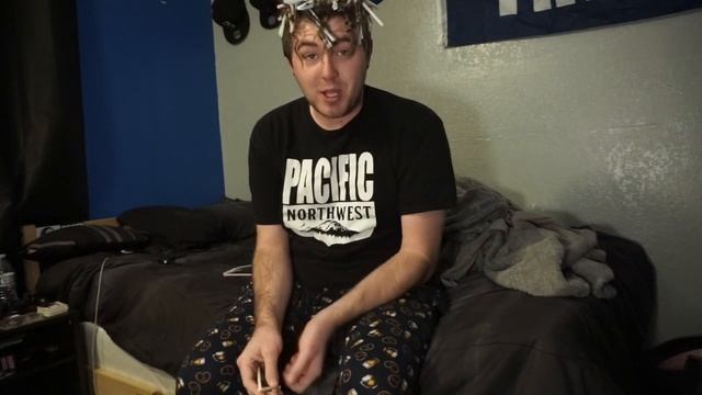 I PERM MY HAIR!?!?!? смотреть онлайн