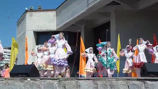 День защиты детей. Часть 1 из 3 смотреть онлайн