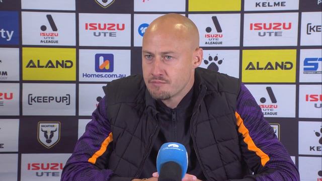 Press Conference | Ruben Zadkovich смотреть онлайн