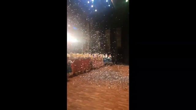 Изготовление конфетти пушки.