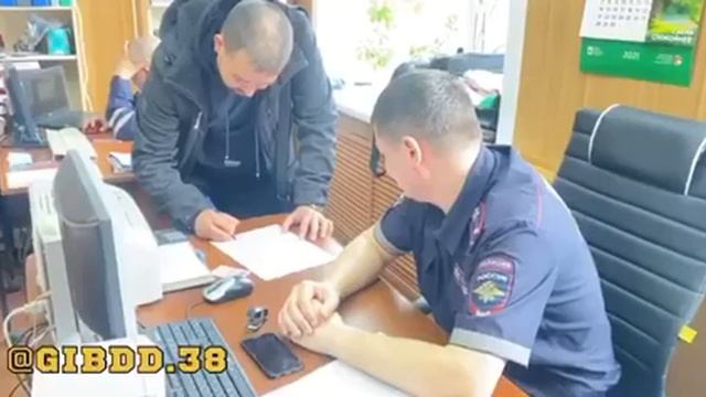 IrkutskMedia – Выезд автобуса на встречку смотреть онлайн