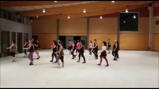 CUBA Dj Rebel Street Dance 2 Remix - Latin Formation Samba - ZUMBA con ANA PÉRZ смотреть онлайн