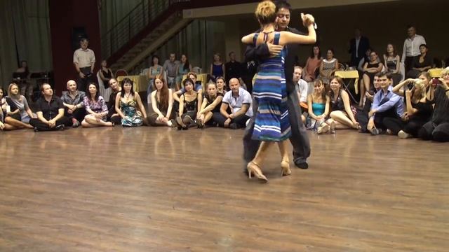 Noelia Hurtado & Carlitos Espinoza смотреть онлайн