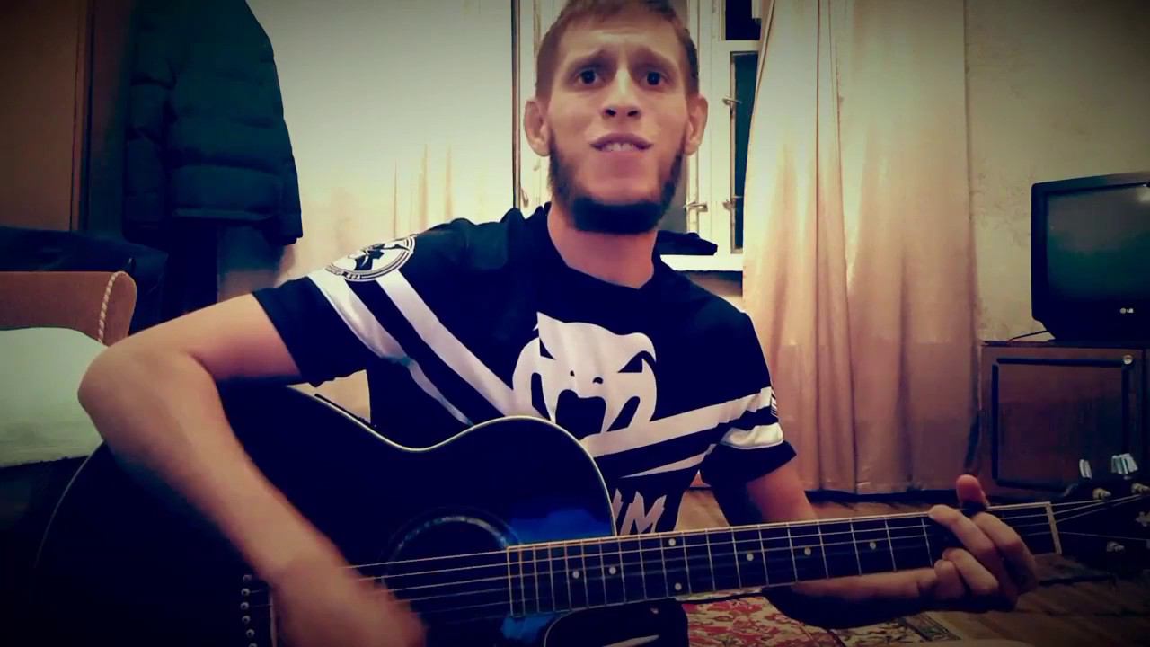 Ляпис Трубецкой - В платье белом на гитаре смотреть онлайн