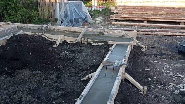залили фундамент под баню 6 на 4 смотреть онлайн