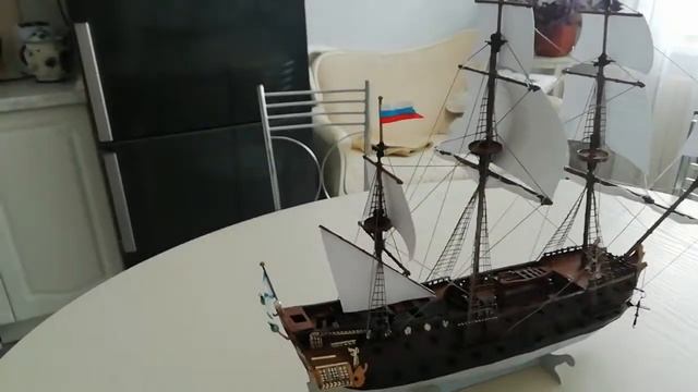 Модель из бумаги- Ингерманланд-любимый корабль Петра I смотреть онлайн