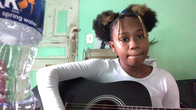 Melanie Martinez- curly cue(cover) смотреть онлайн