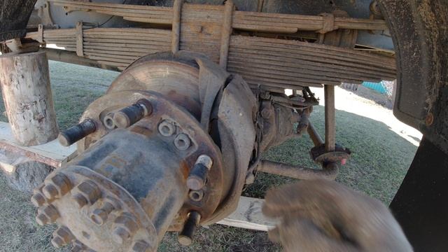 Снимаем заднюю ступицу и тормозной суппорт на автомобиле Газон Next смотреть онлайн