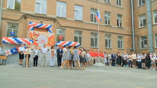 1 СЕНТЯБРЯ / школьный клип / первый раз в первый класс / BACK TO SCHOOL смотреть онлайн