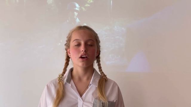 Читает Долгова Юлия. Стихотворение Мусы Джалиля «Чулочки» смотреть онлайн