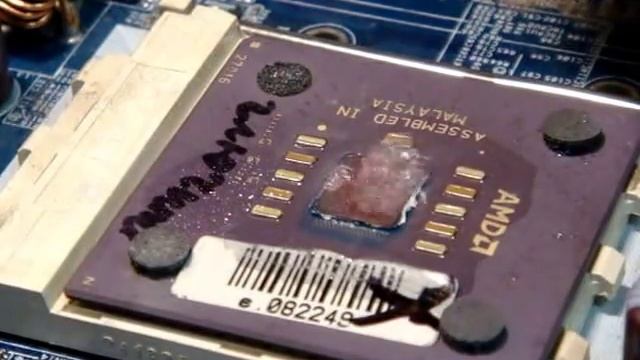 Burning CPU Burn - cpu without heatsink смотреть онлайн