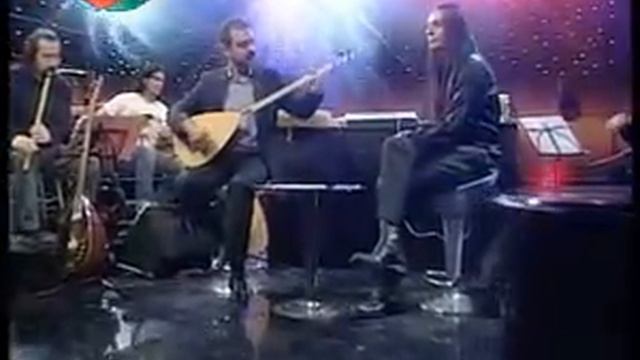 Ahmet Koc & Zulfu Livaneli - Sevda Degil смотреть онлайн