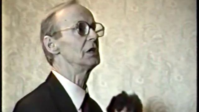 "Ты примирись с такой судьбою" (запись 1995 г.). Исполняет Лолий Шолпо (1928–2005). смотреть онлайн