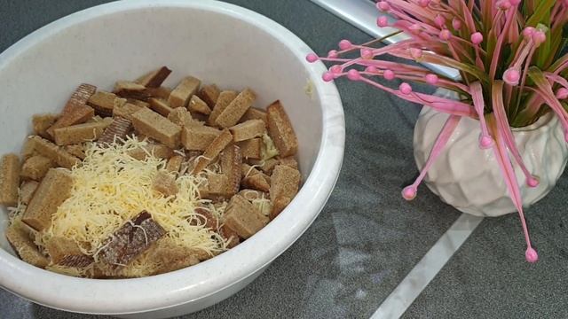 Никогда НЕ ВЫБРАСЫВАЙТЕ ЧЁРСТВЫЙ ХЛЕБ! Приготовьте это и вам понравится смотреть онлайн