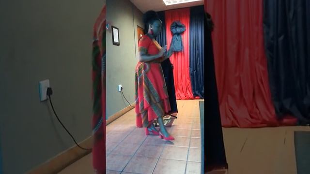 Sipumelele Mbusi ft Teacher Zintle Mbusi смотреть онлайн