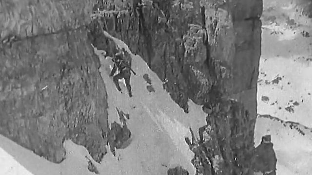 Горы в огне (1931) смотреть онлайн