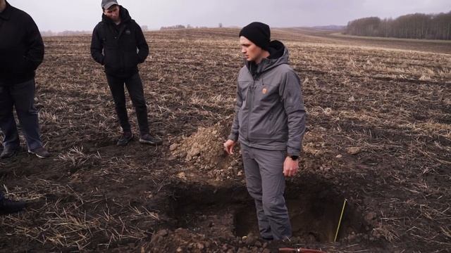 Сравнили красные и зеленые зоны поля: сколько удобрений и семян надо смотреть онлайн