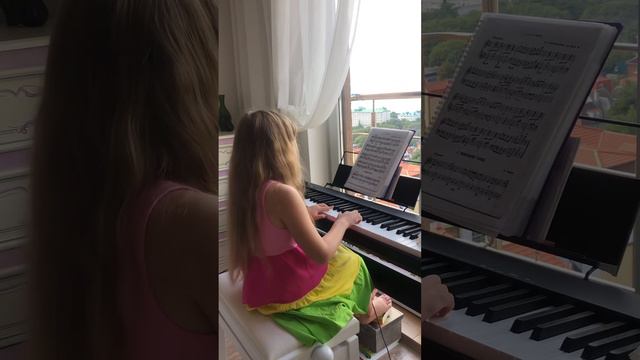 Сочинение Алисии «Счстье это все !» смотреть онлайн