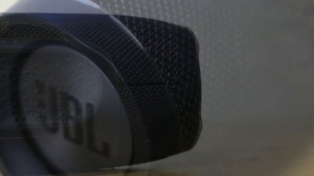 JBL Charge 3 Review смотреть онлайн
