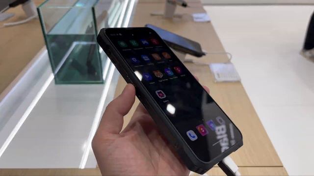 Ecran dual și 5G într-un rugged? Hands-on cu Blackview BL9000 la MWC 2024 смотреть онлайн