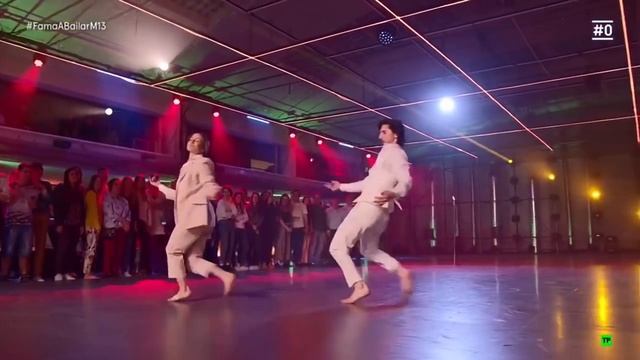 Mambo No.5 - Claudia y Ugo - FAMA A BAILAR смотреть онлайн