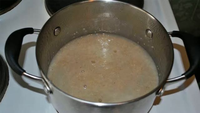 Ячнево-гороховая каша за 3 пенса от Деревенской Кухарки. Выпуск 39 смотреть онлайн