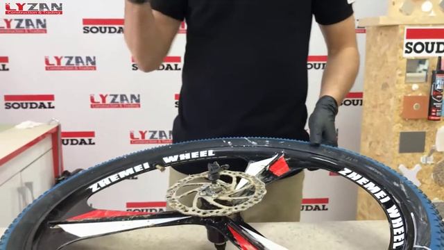 Using Soudal Brake Cleaner - بەکارهێنانی پاکەرەوەی بەهێزی دیسک و فلنجی سۆداڵ смотреть онлайн