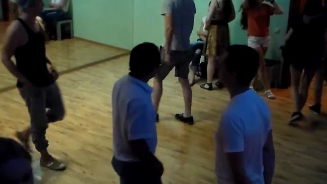 Реггетон-баттл, школа танцев DanceFirst, 18.07.2014, Часть 6 смотреть онлайн