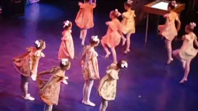 Василиса Лятина в ЦДКЖ. смотреть онлайн