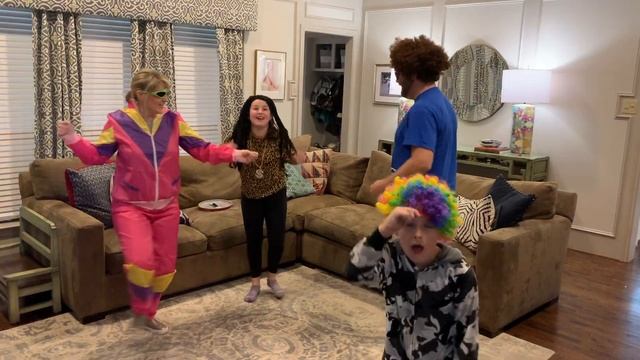 COOPED UP BUT DEALING WITH IT смотреть онлайн