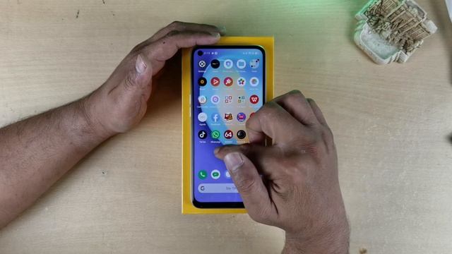 Rp.3.999 Juta, KEMAHALAN ? Unboxing Realme 7 смотреть онлайн