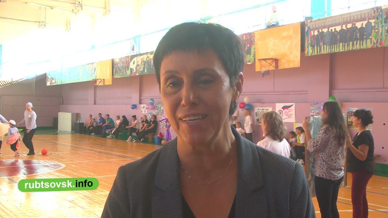 Спортивная семья смотреть онлайн