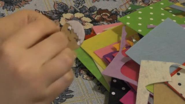 Пряник из фетра (9 урок). Новогодние елочные игрушки из фетра на елку смотреть онлайн