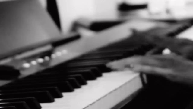 Achille Lauro - Me Ne Frego (Piano Cover) смотреть онлайн