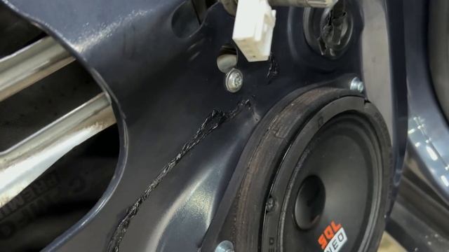 Мощная и громкая аудиосистема в Ford Focus / Форд Фокус . Автозвук за 79000 рублей смотреть онлайн