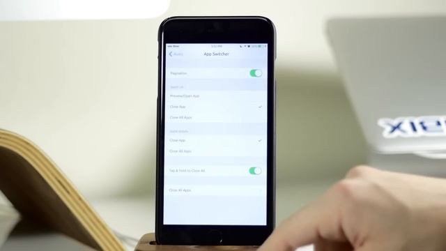 Auxo Legacy Edition brings back the original Auxo to iOS 8 - iPhone Hacks смотреть онлайн
