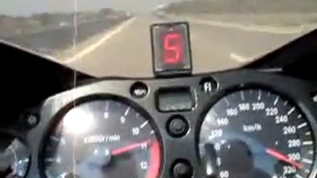 Suzuki Hayabusa 1300 GSX-R Acceleration смотреть онлайн