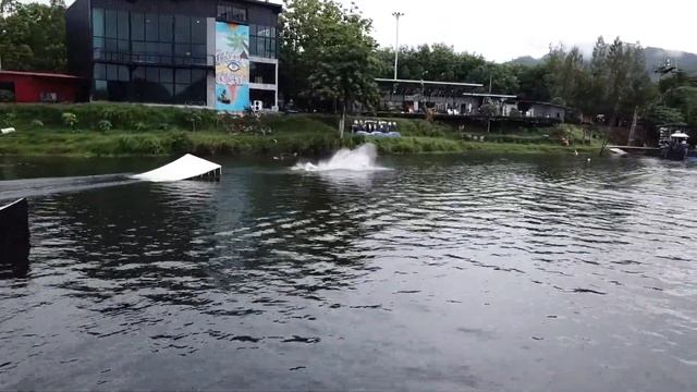 Phuket Wakeboard Trip смотреть онлайн