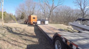 Ремонтирую Бизона, Peterbilt 379. готовлюсь к рейсу. С наступающим новым годом