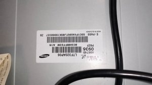 Samsung LE32B350F1W выключается, мигает изображение, прошивка EEPROM 24C1024